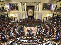 La reforma de las profesiones de abogado y procuradora se debate en el Congreso